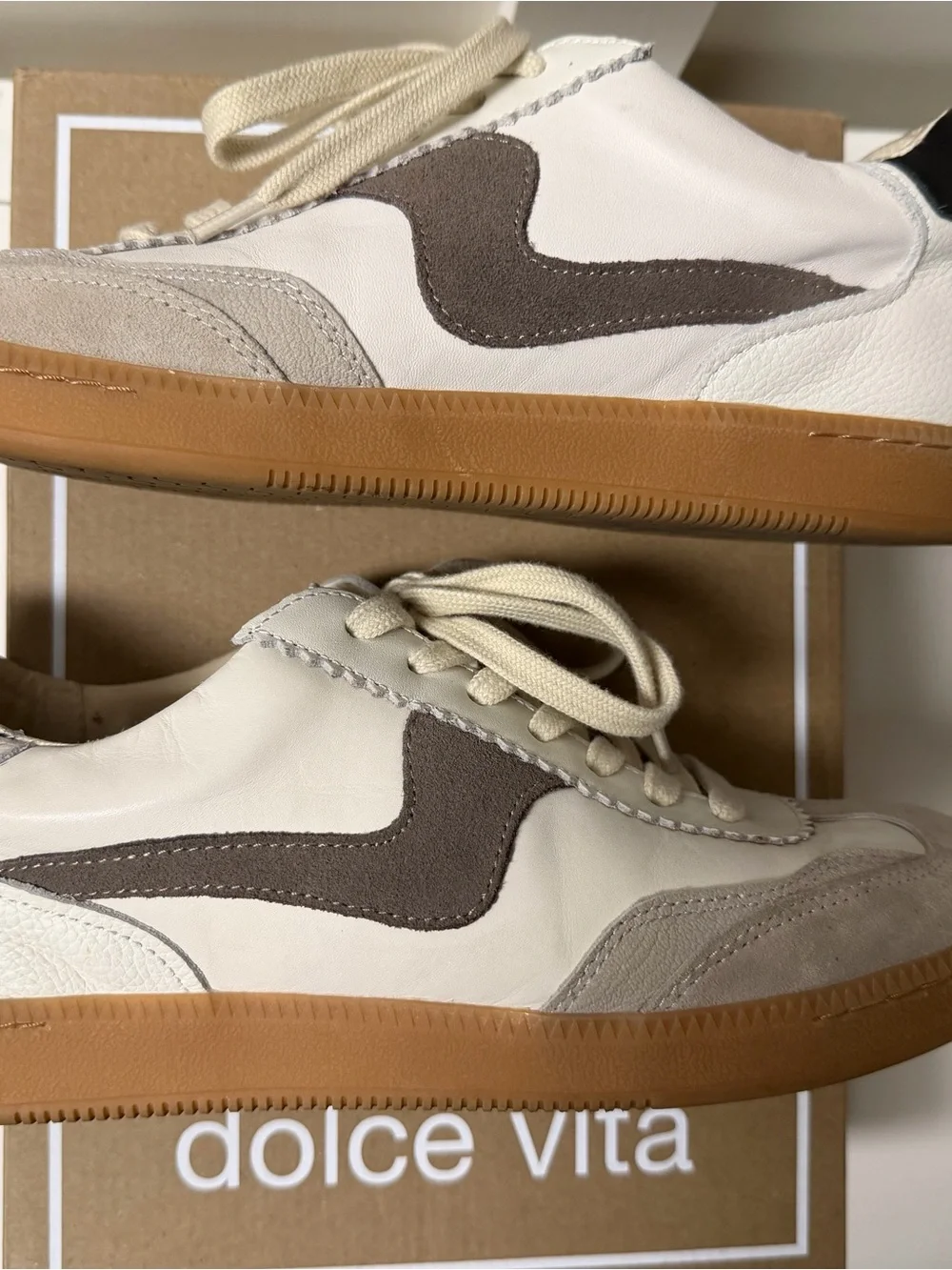 Dolce Vita NOTICE Sneakers - White and Grey Leather and Suede - Cream Laces